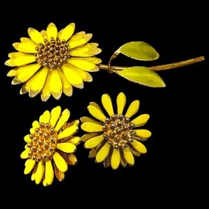 Yellow Sunflower Vintage Jewelry Set